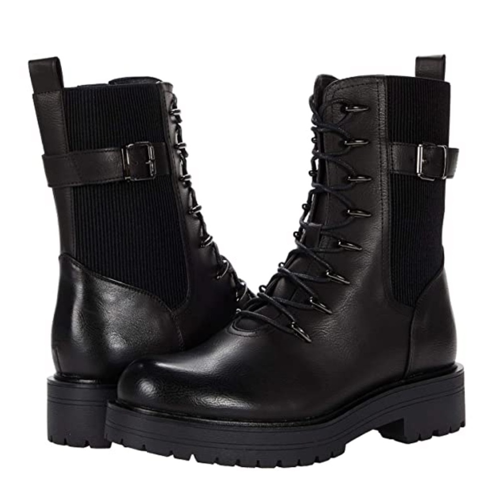 Tahari Leanne boot